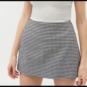 Urban Outfitters Black & White Gingham Skirt XS